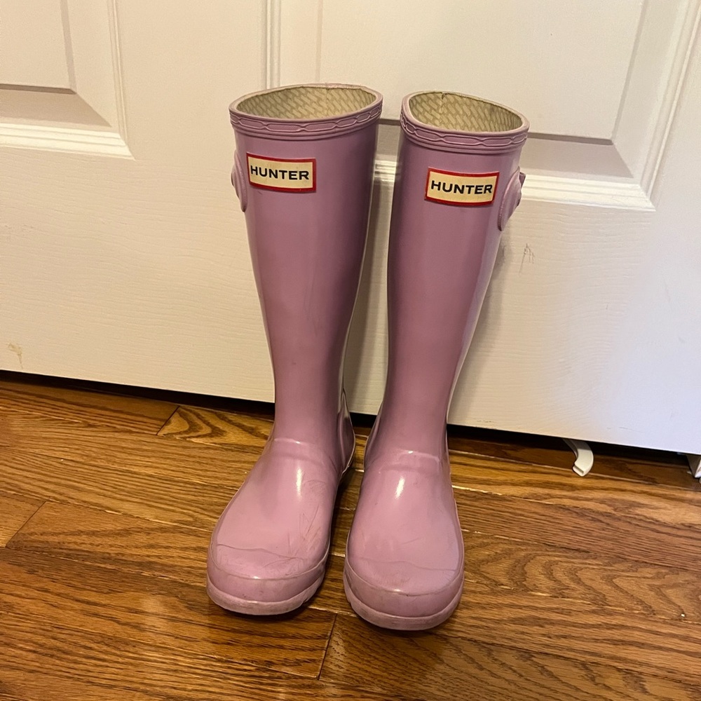 Kids gloss hunter tall rain boots (size 2M/3F)